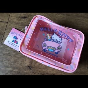 One Left! HELLO KITTY-Imported (NWT) Pink Cosmetics Bag